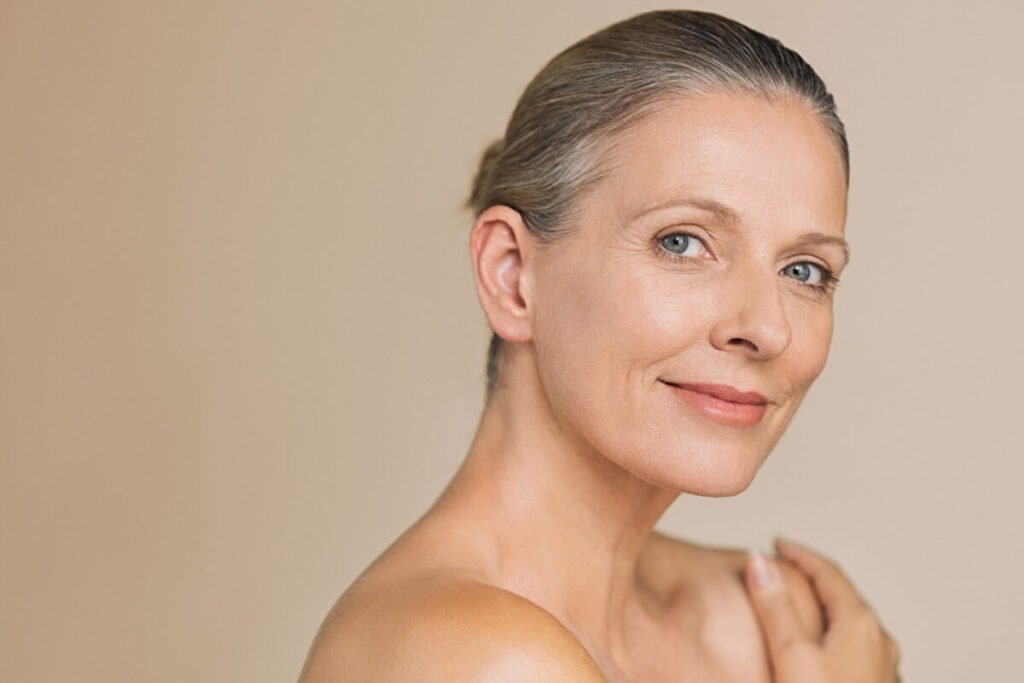 Piersi w menopauzie – jak zmienia się ich wygląd?
